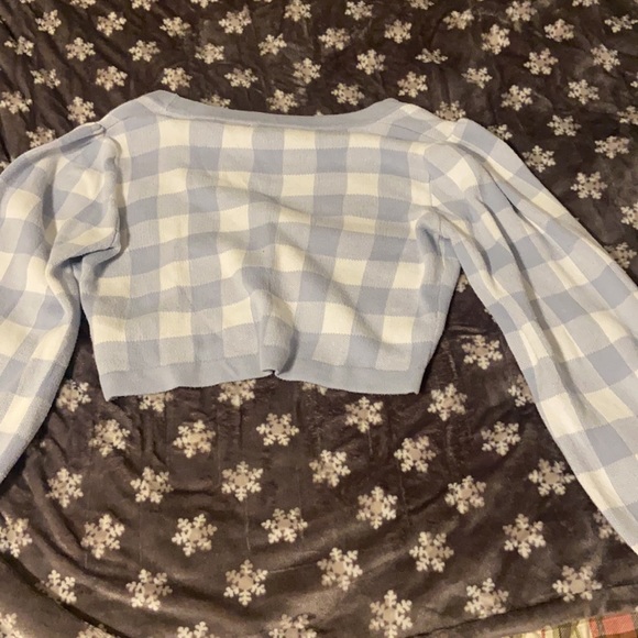 forever 21 cropped blue and white checkered cardigan - Picture 2 of 2